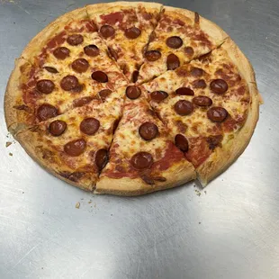 Margarita Pizza 14"