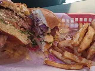 Players Restaurant & Sports Bar