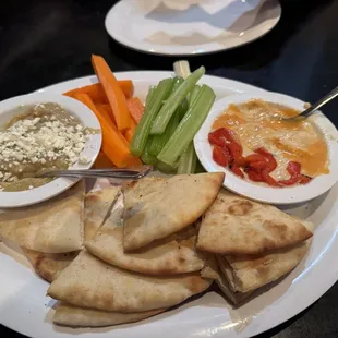 Hummus appetizer, with no olives yumm,  so good.