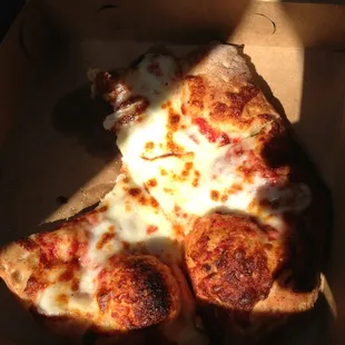 Being from New York this is the worst pizza I have ever seen or tasted and delivery guy never brings the napkins, plates