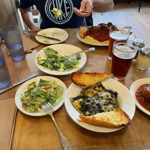 the pasta is fabulous here!