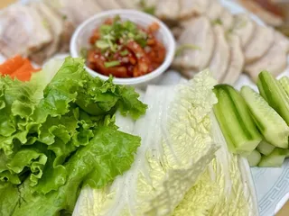 Jun Ju Sul Lung Tang