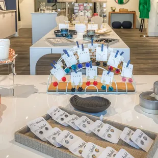 Our chic women's boutique offers classic fashion to bring out your beautiful best.