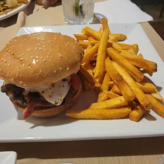 The Boulder Highway Siren Burger