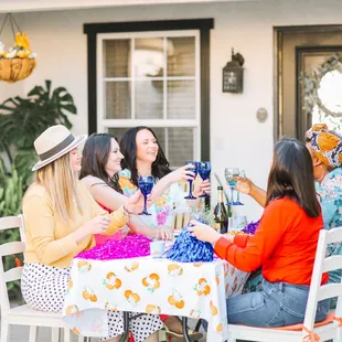 Booking private art parties for Fall!