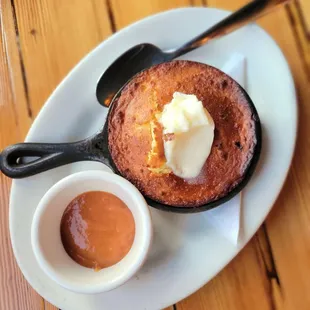 Cast iron cornbread, apricot-rhubarb jam, honey butter.