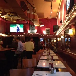 sushi and sashimi, interior