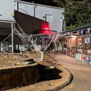 Outside the Po&apos;Boy Shop&apos;s Basement Bar. Storefront is on the back side of the building. There&apos;s a separate parking lot down here.