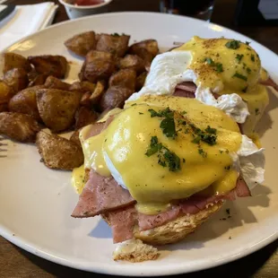 Eggs Benedict