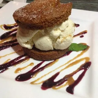 Bryan's Fried Cornbread Sundae