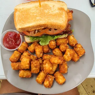 7&apos;7&apos;2022 Salmon BLT w Tater Tots