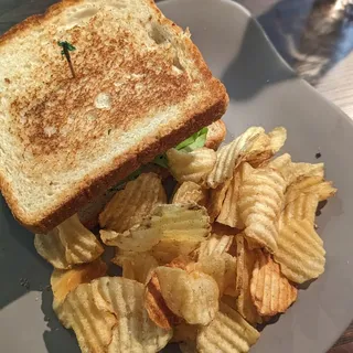 Salmon BLT