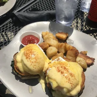 Fried Green Tomato Benedict