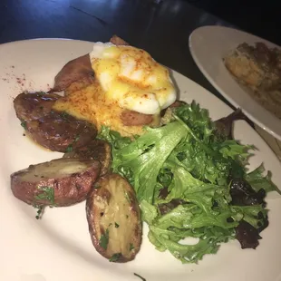 Eggs Benedict