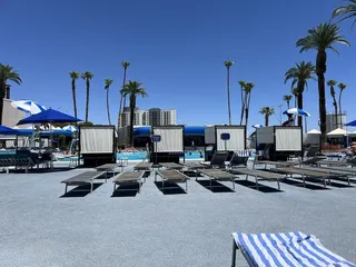 Blu Pool At Horseshoe Casino