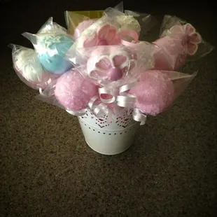 For a friend who&apos;s just found out she&apos;s expecting a girl...and one for her son!
