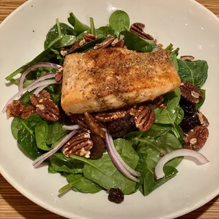 Grilled Salmon Salad
