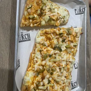 Buffalo chicken flatbread.