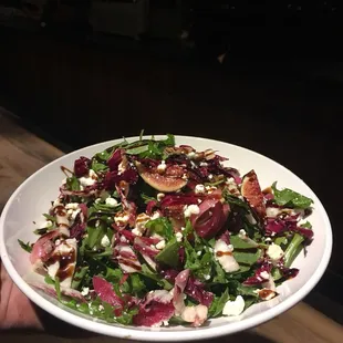 Delicious Fig and Goat Cheese Salad!!