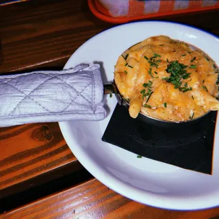 Porch's Famous Mac and Cheese