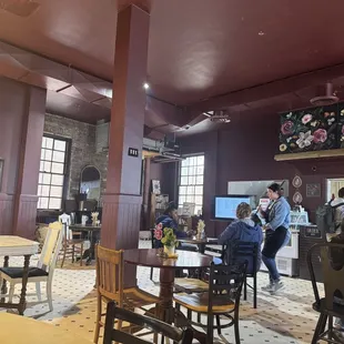 Beautiful and relaxing ambience.