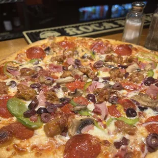 Lone Wolf Pizza