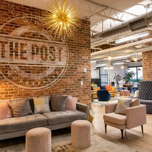 Welcome to The Post Workspaces!

Join us and let us help you find your perfect workspace! 

#Love the place you work