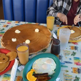 pancakes, food