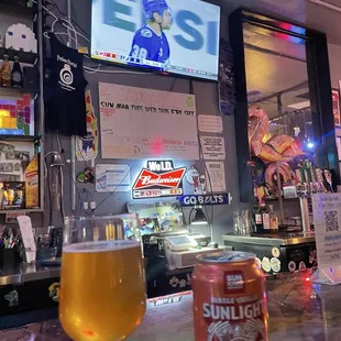 The only thing good about the bar at potion portal is being able to watch sports because it's a sports bar with games