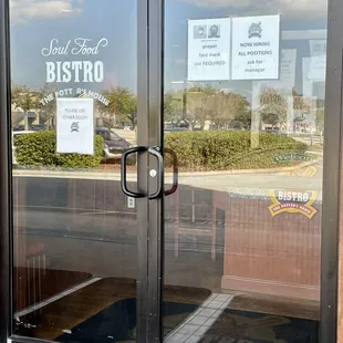 Lunch it is! Let's go in on this beautiful Wednesday afternoon. ﾟ*:｡(｡^‿^｡) ﾟﾟ  \ (*‿*) /ﾟ