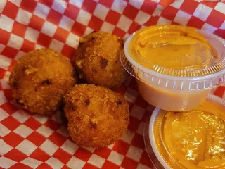 Bold Birds Nashville Hot Chicken 