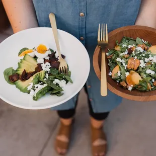 Breakfast Salad (gluten free, paleo, keto) and the peachy salad