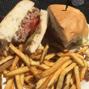 The Lakewood Burger and some sunshine on the patio