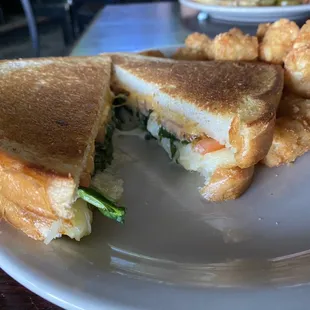 Spinach Florentine Grilled Cheese&amp; tots