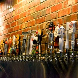 30 rotating taps with tons of local and craft selections!