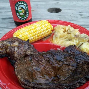 10 $ Steaks on Mondays (Beer not included in price) Very delicious.