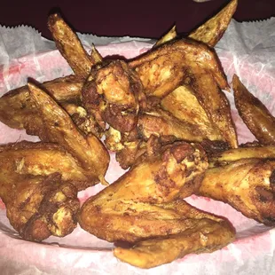Saturday&apos;s are jumbo wing nights $1. No sauce on mine please
