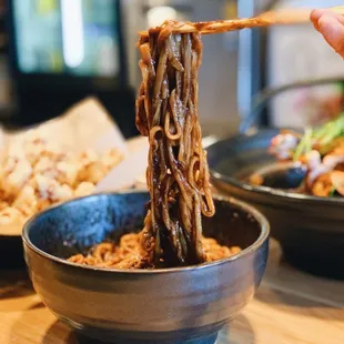 Black Bean Noodle