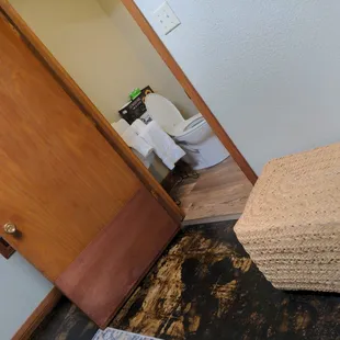 "Buckeye" Room #7 . Rustic, quaint, lovely, quiet, and homey.  And clean.  Did I mention CLEAN.?!