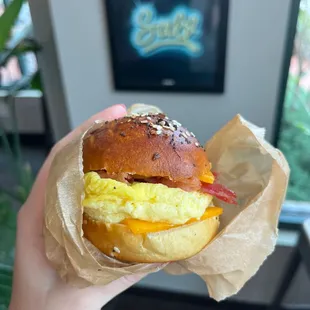 Breakfast slider