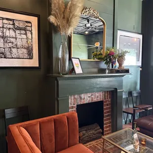 Cozy and comfy decor.