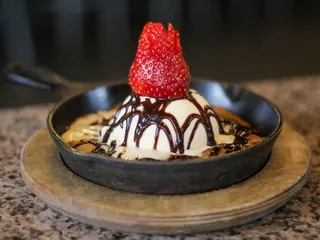 The Boulevard Bar & Grille