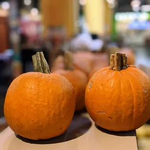 Smalllll pumpkins