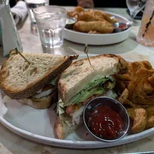 California Club Sandwich