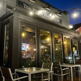 The Pub and The People