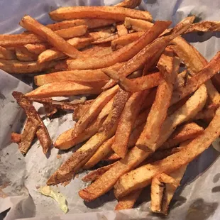 Inedible greasy soggy cold stale fries- gross!!