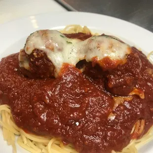 spaghetti and meatballs with in house made marinara