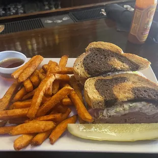 Delicious Turkey Rueben