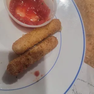 The most crispy and tastiest breading ever. I love this place