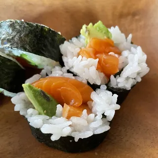 Salmon Avocado Roll